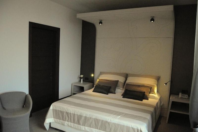 Hotel Palazzo Fortunato Сант'Агата-ди-Милите Экстерьер фото