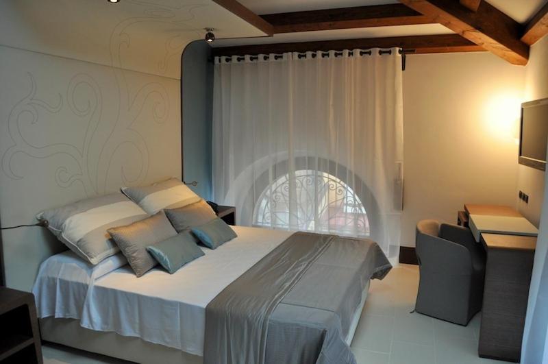 Hotel Palazzo Fortunato Сант'Агата-ди-Милите Экстерьер фото