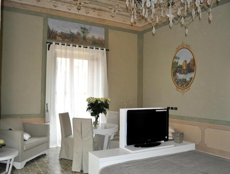 Hotel Palazzo Fortunato Сант'Агата-ди-Милите Номер фото