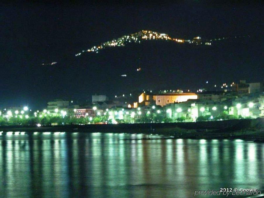 Hotel Palazzo Fortunato Сант'Агата-ди-Милите Экстерьер фото